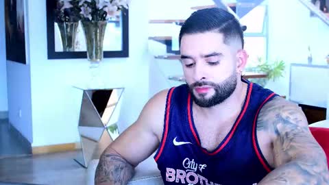 Lukhas f4f online show from 7, 11, 2025