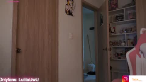 Snapshot of lulitauwu chatting on 5, 1, 2025 lulitauwu online show from 5, 1, 2025