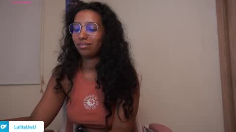 Snapshot of lulitauwu chatting on 27, 10, 2025 lulitauwu online show from 27, 10, 2025