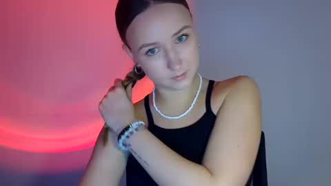 Lulu Baby18 online show from 15, 10, 2025