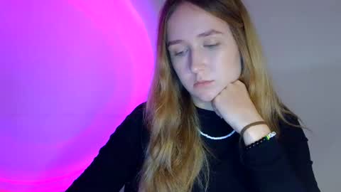 Lulu Baby18 online show from 24, 10, 2025