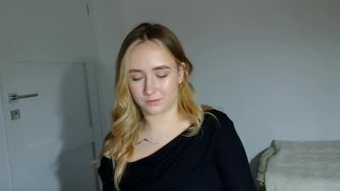 Lulu Baby18 online show from 8, 3, 2026