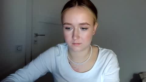 Lulu Baby18 online show from 7, 4, 2026