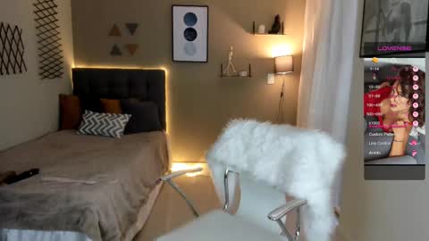 Snapshot of lulu_lopez chatting on 9, 3, 2025 Lau  online show from 9, 3, 2025