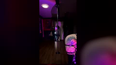 Snapshot of lulu_only_fans chatting on 4, 12, 2025 Lulu online show from 4, 12, 2025