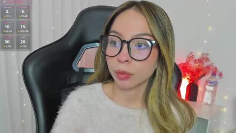 luluuberry online show from 2, 2, 2026