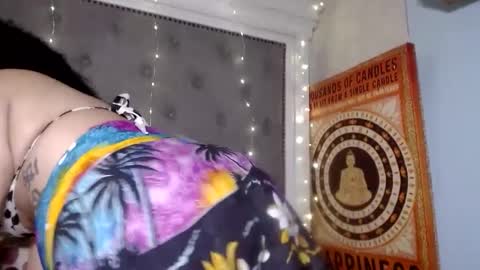 Snapshot of luluvalenttine chatting on 22, 2, 2025 LuLu Valenttine Hot Sexy HawaiianCape Verde online show from 22, 2, 2025