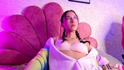 Snapshot of luly_blue chatting on 26, 7, 2026 Luly online show from 26, 7, 2026