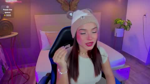 Snapshot of luma_sky chatting on 13, 3, 2026 L U M A online show from 13, 3, 2026