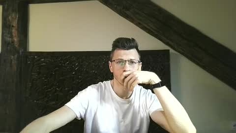 Andrew independent model 2000-0000 CET daily online show from 20, 5, 2026