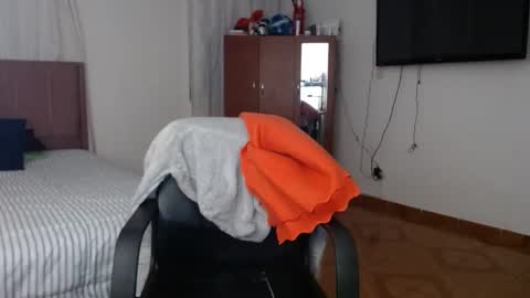 LUMI     online show from 30, 1, 2025