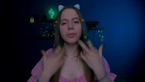 Sweet Lumi online show from 13, 2, 2026