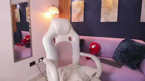 Snapshot of lumiernova chatting on 29, 6, 2026 Lumier online show from 29, 6, 2026