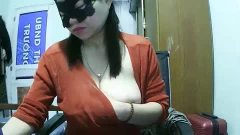 luna_beauty25 online show from 16, 3, 2026