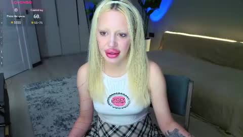 Snapshot of luna_beverly chatting on 20, 6, 2026 luna_beverly online show from 20, 6, 2026