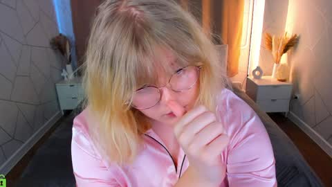 luna online show from 5, 4, 2026