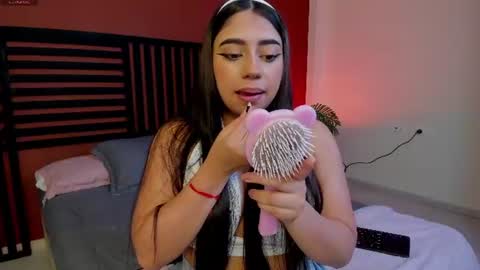 luna_cute14 online show from 8, 7, 2026