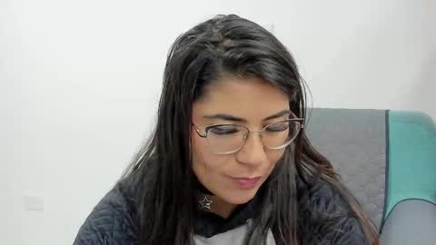 luna  online show from 13, 9, 2025