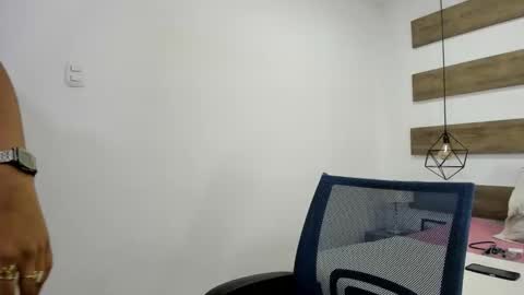 luna  online show from 6, 10, 2025