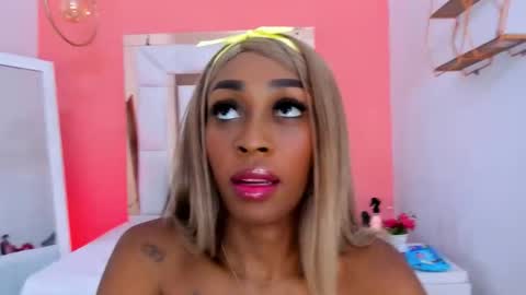 Luna online show from 24, 10, 2025