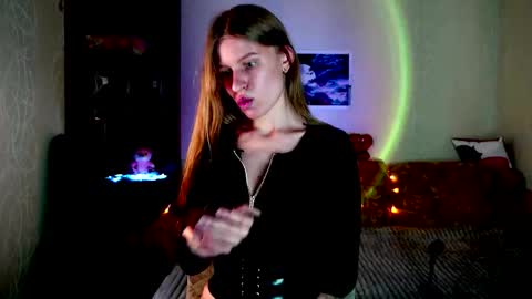 luna_evan online show from 1, 12, 2025