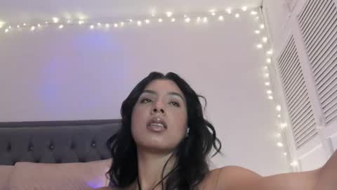  Luna Fioree  online show from 19, 4, 2026