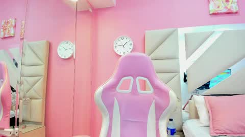 Snapshot of luna_hix chatting on 28, 4, 2026 luna_hix online show from 28, 4, 2026