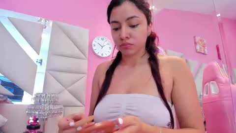 Snapshot of luna_hix chatting on 4, 6, 2026 luna_hix online show from 4, 6, 2026