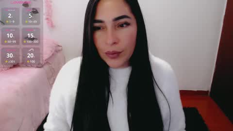 Snapshot of luna_lgomez chatting on 4, 3, 2025 luna online show from 4, 3, 2025