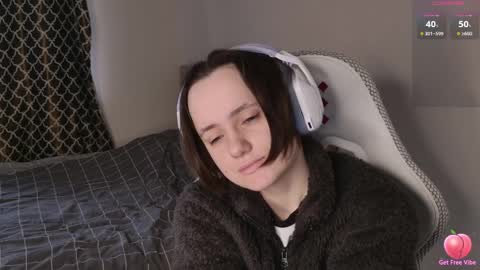 luna_loveeee online show from 2, 4, 2026