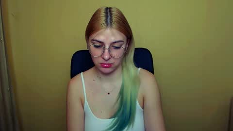 Luna online show from 14, 1, 2025