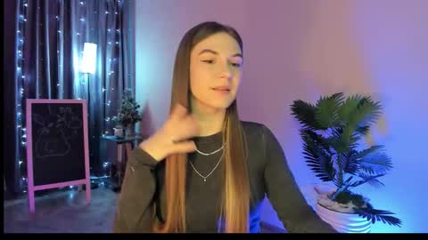 Luna online show from 8, 2, 2026