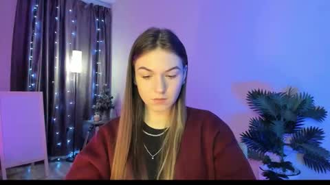 Luna online show from 12, 2, 2026