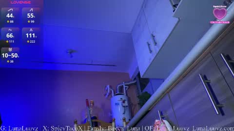 Luna Luuvz online show from 20, 6, 2026