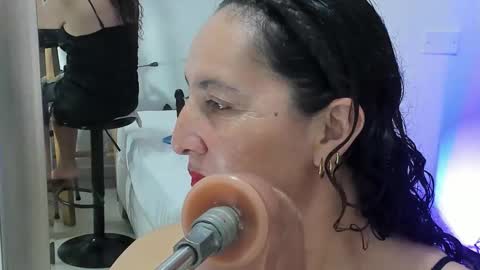 luna_naughty1 online show from 17, 2, 2026