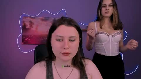 Snapshot of luna_noct chatting on 8, 5, 2026 Princess Luna online show from 8, 5, 2026