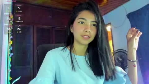 Snapshot of luna_roja257 chatting on 16, 6, 2026 Luna Roja26 online show from 16, 6, 2026
