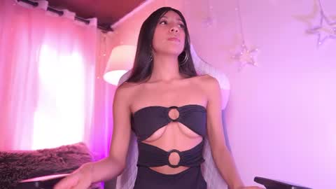 Snapshot of luna_sweeth chatting on 28, 7, 2026 luna_sweeth online show from 28, 7, 2026