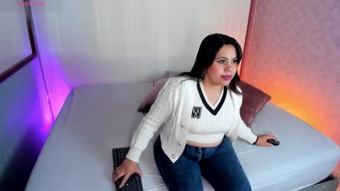 Luna  online show from 17, 12, 2025