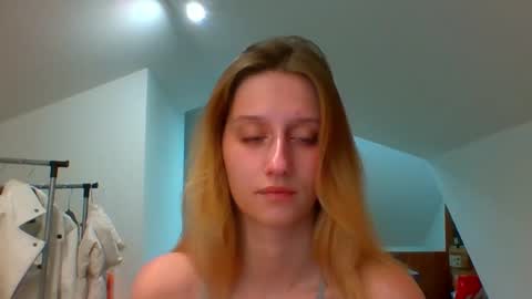 L U N A  online show from 2, 12, 2024