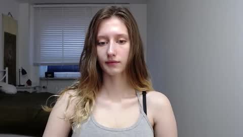 L U N A  online show from 29, 9, 2025