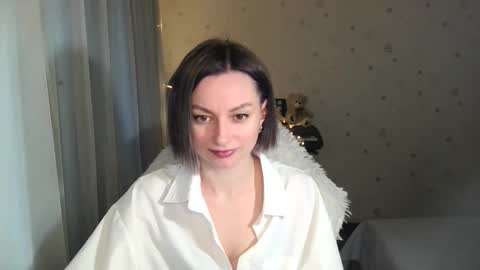 lunaa_bluee online show from 22, 4, 2026