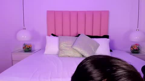 lunaa_skye online show from 14, 10, 2025