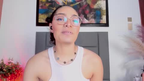 Luna Aspen online show from 19, 3, 2026