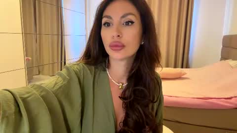 Snapshot of lunabex chatting on 26, 7, 2026 LunaBex online show from 26, 7, 2026