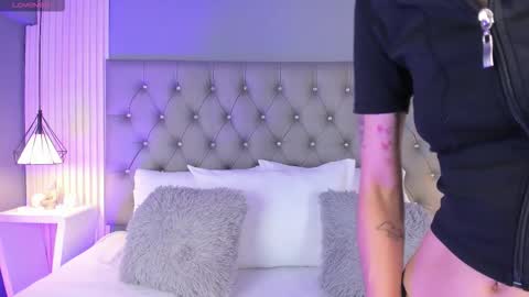 Luna  online show from 9, 1, 2026