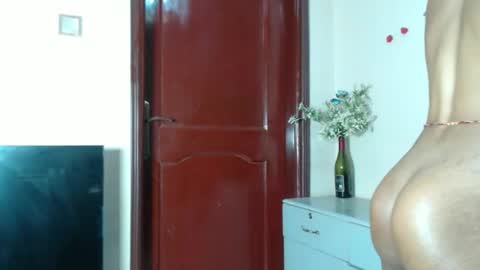 lunabraze online show from 20, 5, 2026