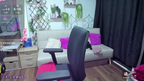 Luna online show from 12, 1, 2025