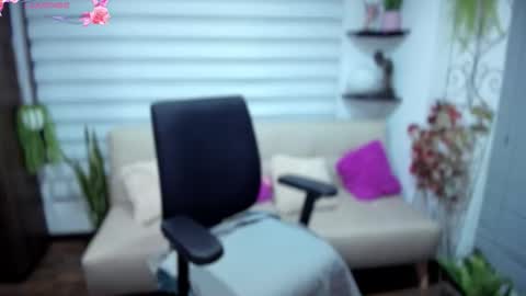 Luna online show from 10, 9, 2025