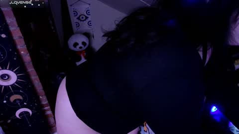 Snapshot of lunalaneee chatting on 22, 1, 2025 Luna online show from 22, 1, 2025